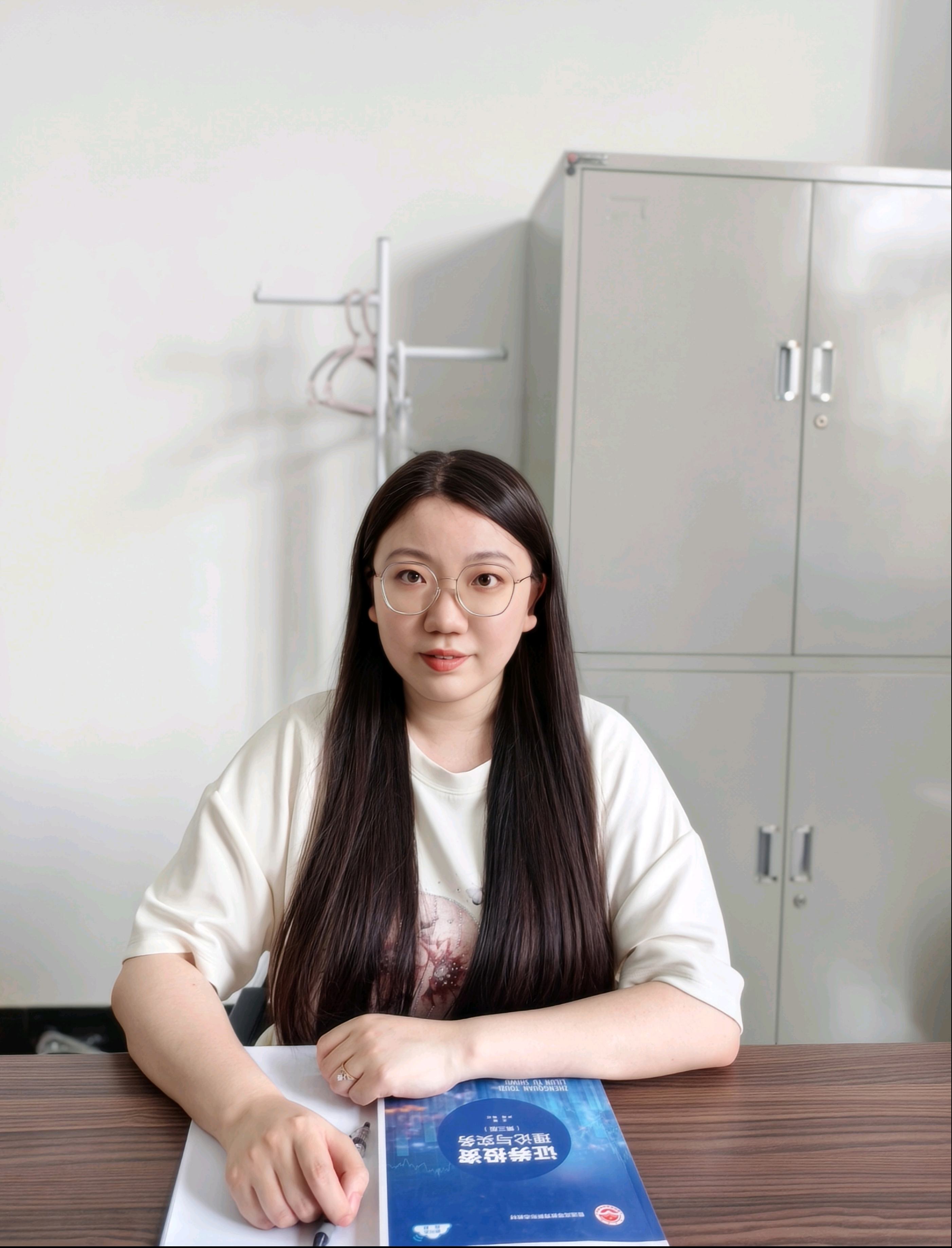 刘玲序